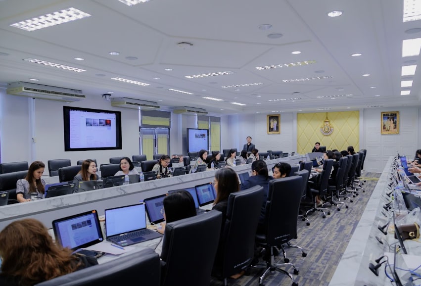 ศาลาแดงร่วมถ่ายทอดองค์ความรู้ด้าน AI ในงาน “AI in Accounting” เพื่อยกระดับการเรียนการสอนด้านบัญชีและภาษีธุรกิจ